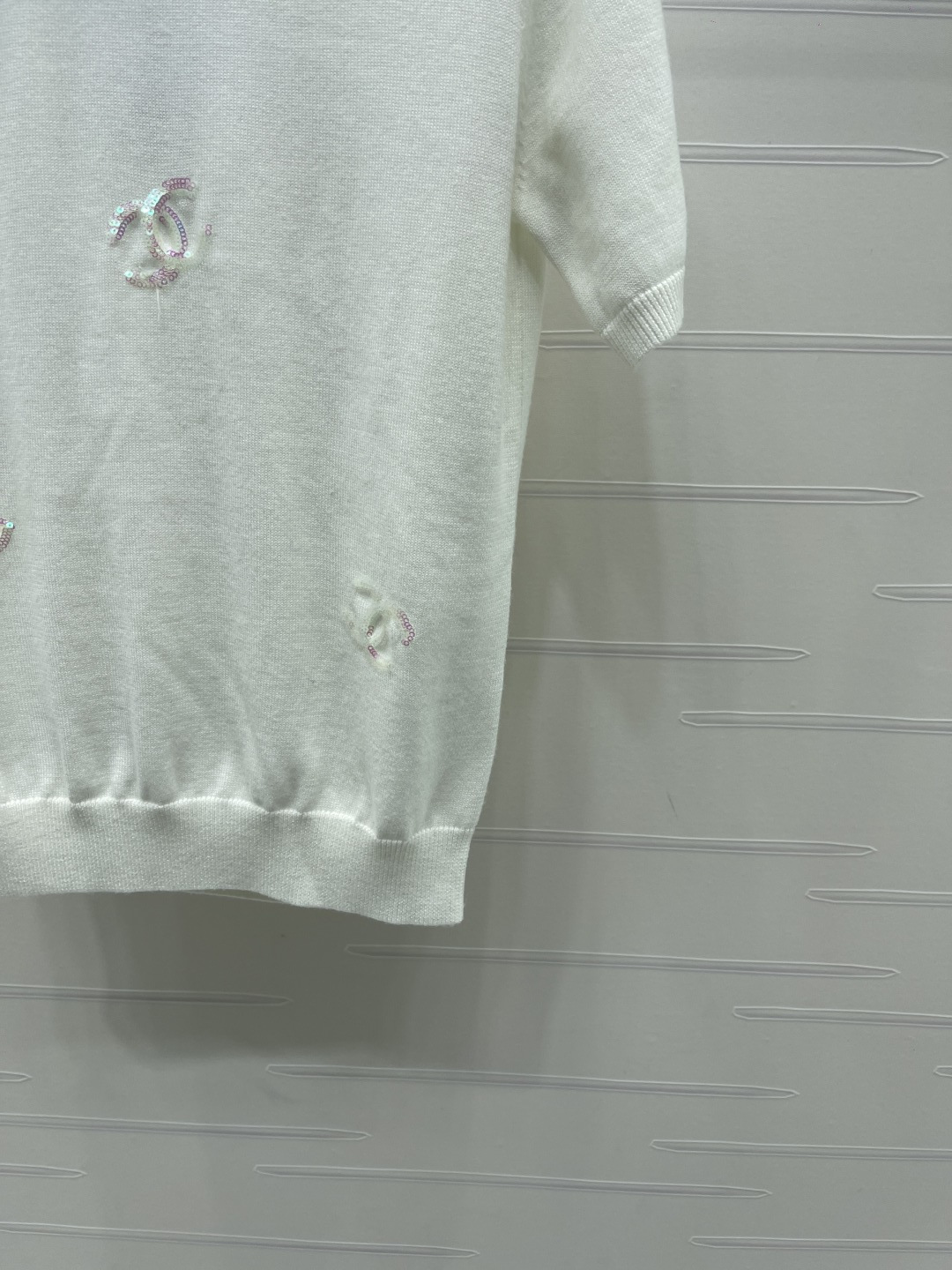 Women's short sleeves